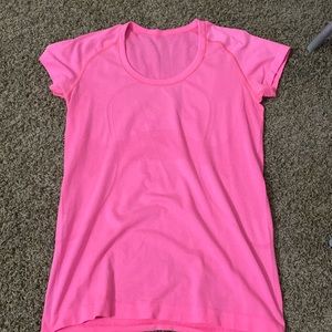 size 10 lululemon swiftly tech, like new